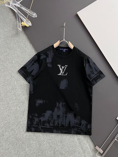 LV T-Shirt