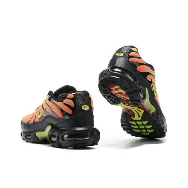 AIR MAX PLUS TN ‘VOLT SOLAR RED’