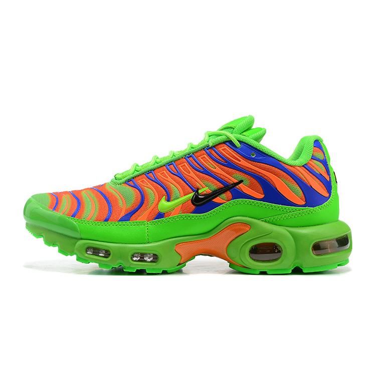 AIR MAX PLUS TN ‘DOUBLE SWOOSH’