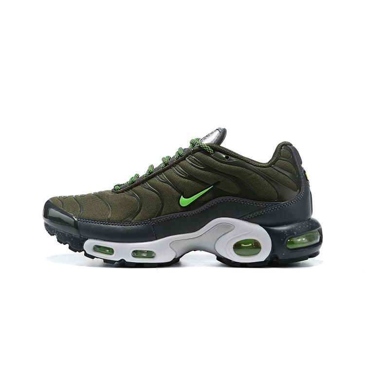 AIR MAX PLUS TN ‘KHAKI VOLT GREEN’